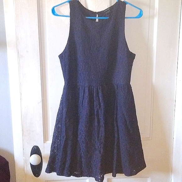 Small Paper Tee dress - Picture 1 of 2